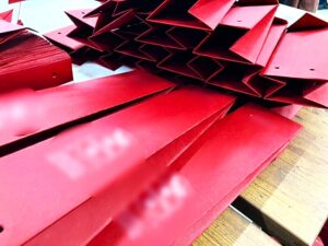 EVOiuMlnd0UqZ5l1762317651_1762317742